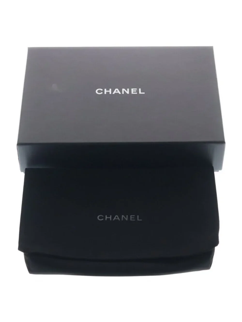 Chanel Quilted Caviar Leather Gold Chain Wallet Shoulder Bag Plate Black